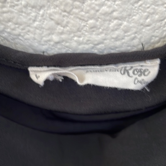 NEVER BEEN USED SIZE L DRESS - Picture 3 of 4